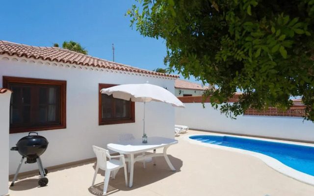 CASA BRANSFORD, Excellent, Sunny House with Private Heated Pool