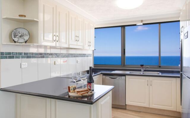 Peninsula Resort - Private Apartments