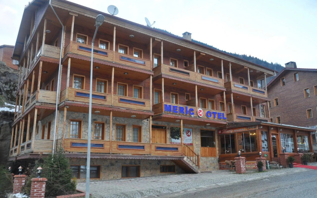 Meric Hotel