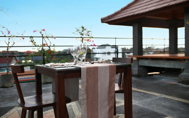 ZEN Rooms Shri Laksmi Seminyak