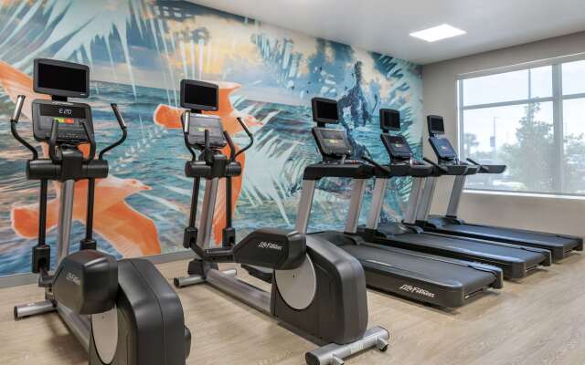 Cambria Hotel Orlando Airport