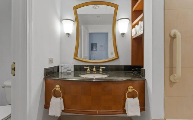 CozySuites at Showboat