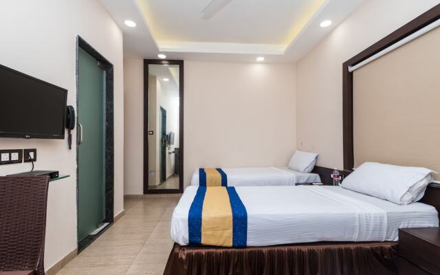OYO 10921 Stay INN