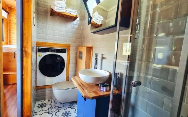 Alley Tiny House