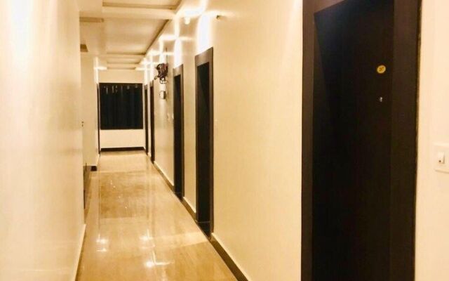 Hotel Al-Towheed
