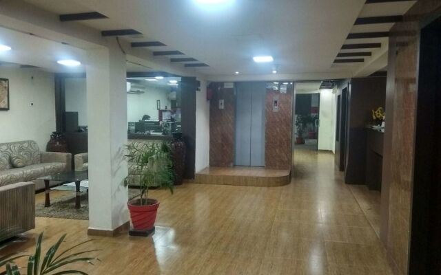 JK Rooms 108 Hotel Royal Regency