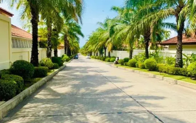 MJ21 Majestic Residence