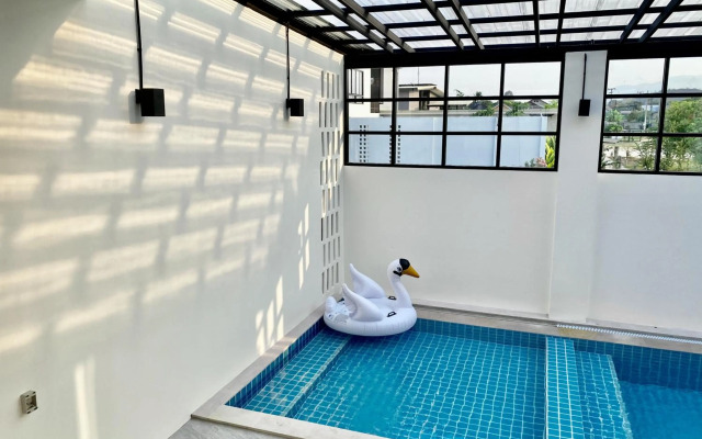 Maerim Villa & Pool