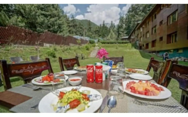 Hotel Hilltop
