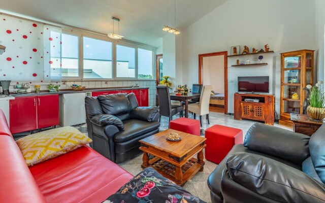Amazing Apartment in Medulin With Wifi and 2 Bedrooms