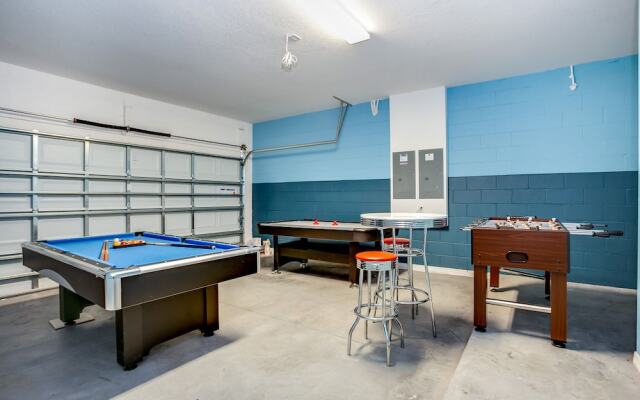 Solterra - 6116 Broad Oak Drive