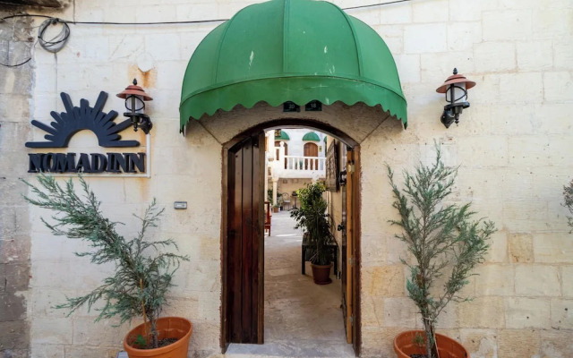 Nomad Inn