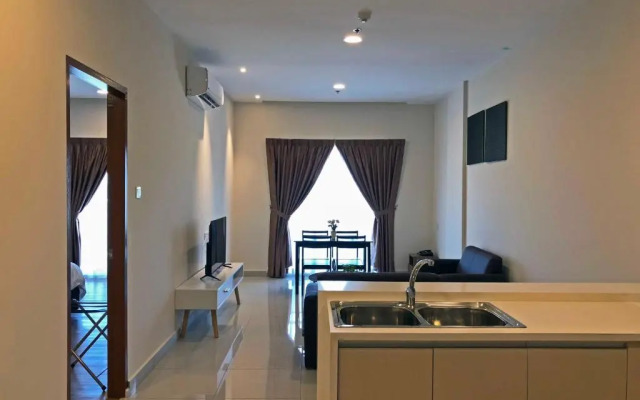 Aman Hills Hotel