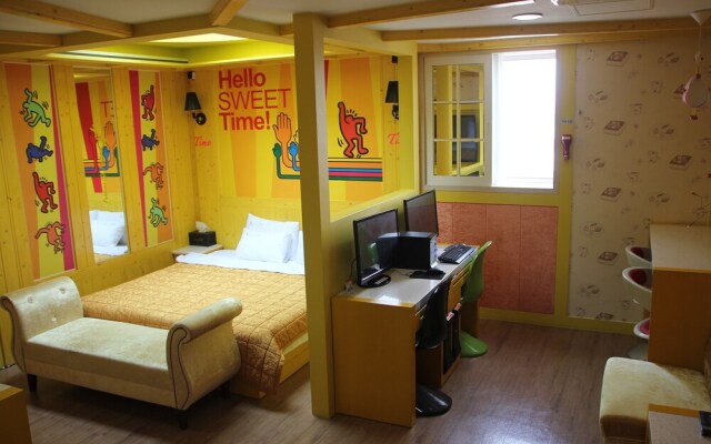 Time Motel