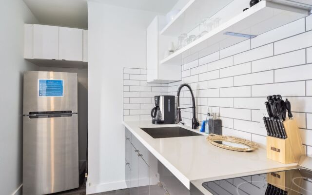 Downtown Pike's Place Condos by Barsala