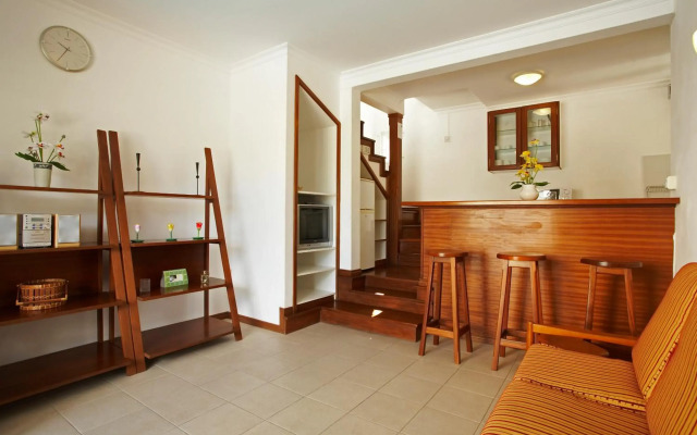 La Pointe Villas
