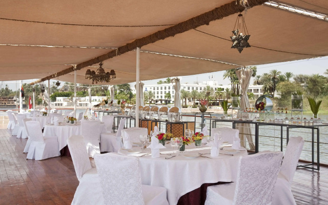 Hilton Luxor Resort & Spa