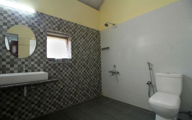 OYO 19168 Alathcad Homestay