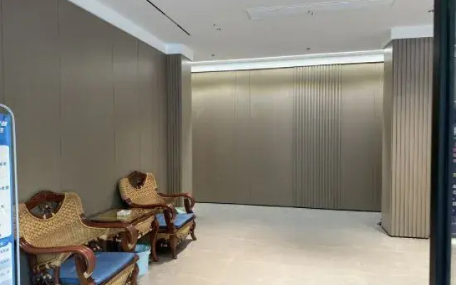Hongdu Hotel