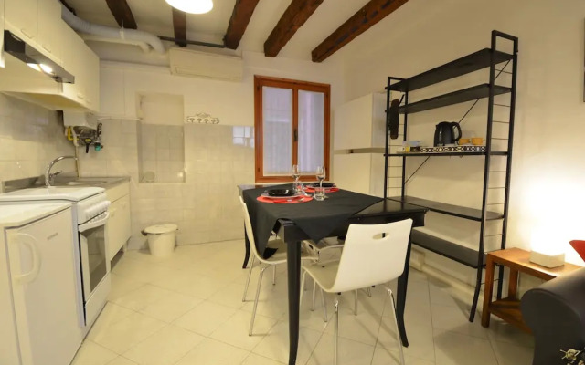 Carlo's Studio