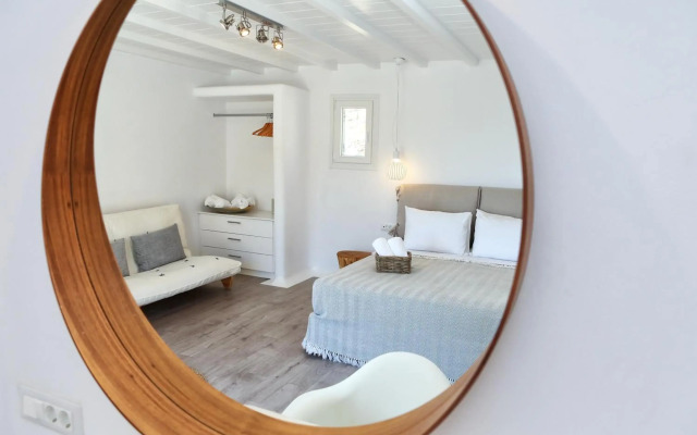 Aelia Mykonos