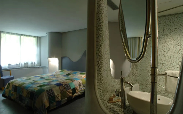Hotel des Arts Resort & Spa