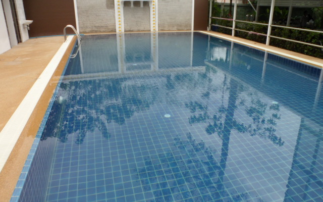 Queen Palace Hotel