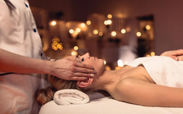 Al Bahar Hotel & Resort