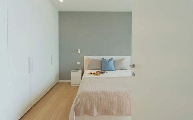 Residenza Maxim With Pool by Rent all Como