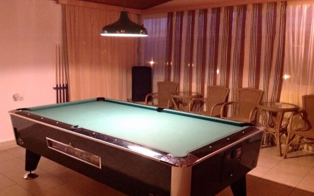 Summer View Hotel