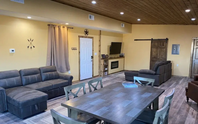 Paisano Village RV Park & Inn