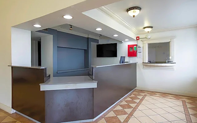 Travelodge by Wyndham LaFayette