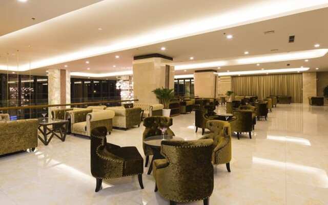 Handy Holiday Nha Trang Beach Apartment