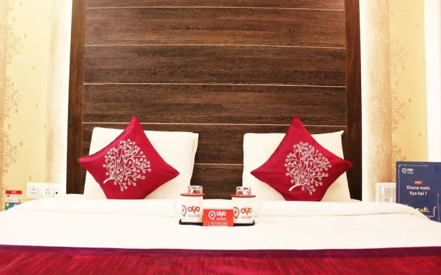 Adyar Ananda Bhavan Hotel