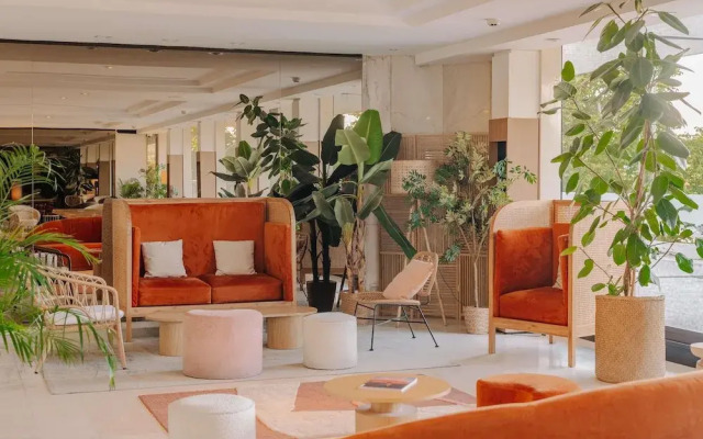 Отель Novotel Paris Centre Tour Eiffel 