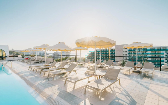 Calypso Palace