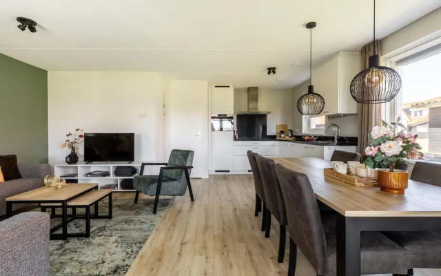 Welcoming Holiday Home With Private Garden