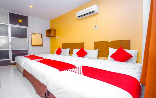 OYO 582 Hotel Walk Inn