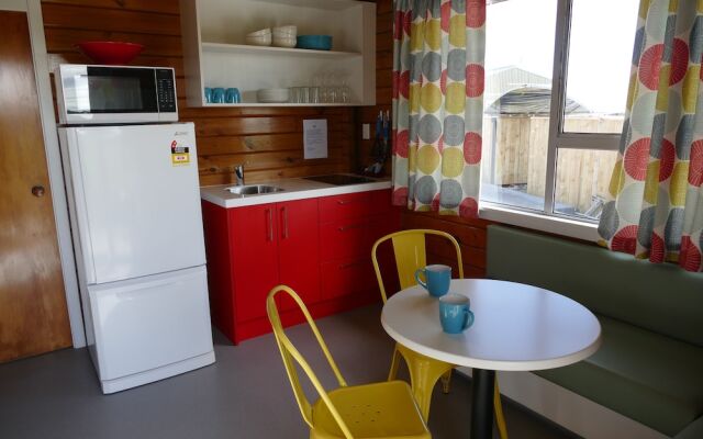 Little Wanganui Hotel