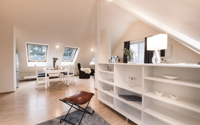 Parkside Apartment House