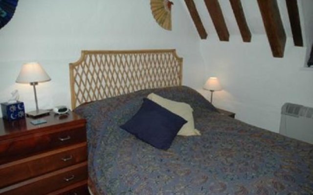 Thatched Farm Bed and Breakfast