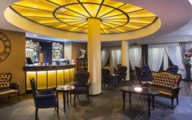 Borowinowy Zdrój Hotel Wellness Spa & Conference