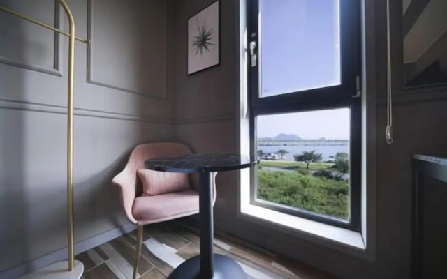 Changwon Jinhae Hotel Rian