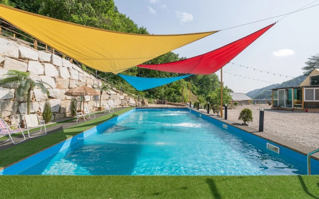 Gapyeong Castra Glamping