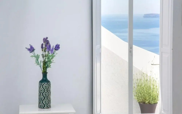 Thirea Suites & Studios - Adults Only