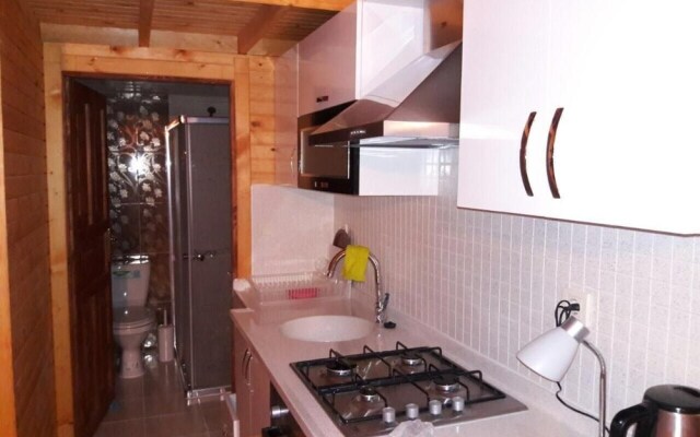 YALILI Wooden House