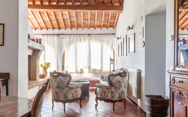 Typical Tuscan farmhouse with swimming pool and A/C