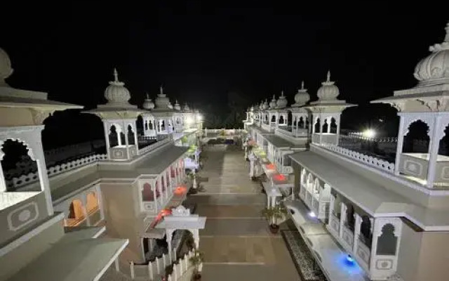 Shan Bala Hotel