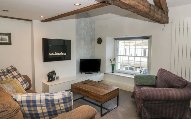 Flat 1