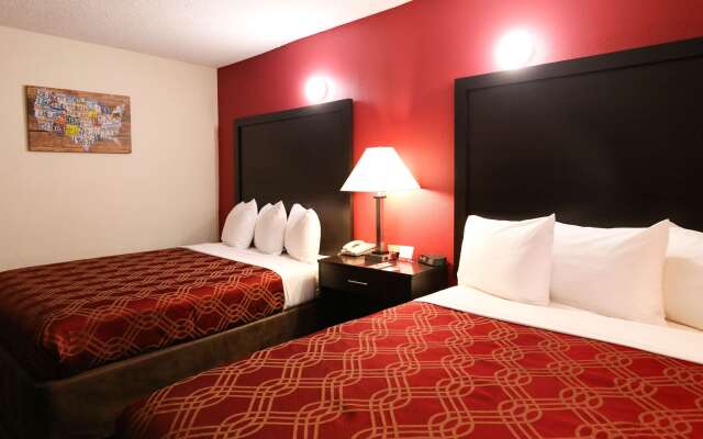 Econo Lodge & Suites Greenville